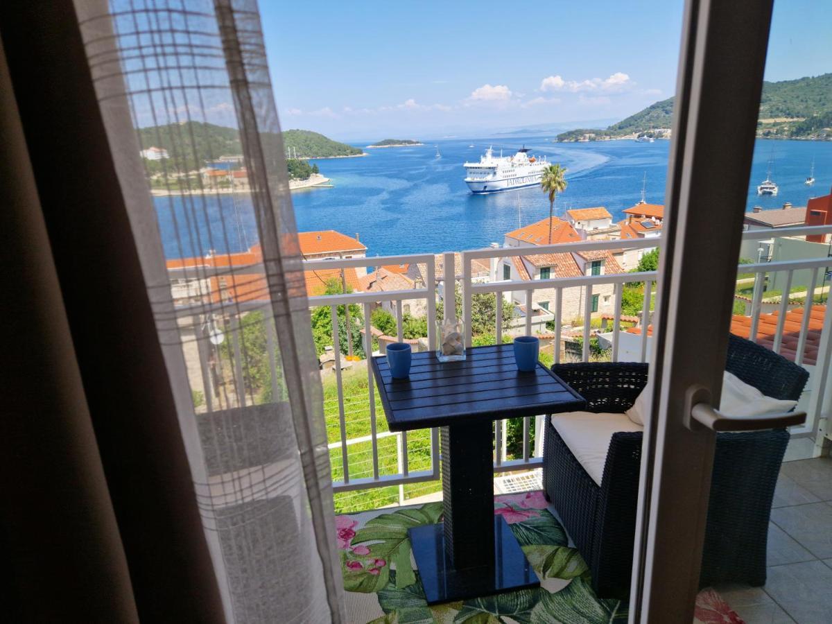 Apartmani Luan Vis Esterno foto