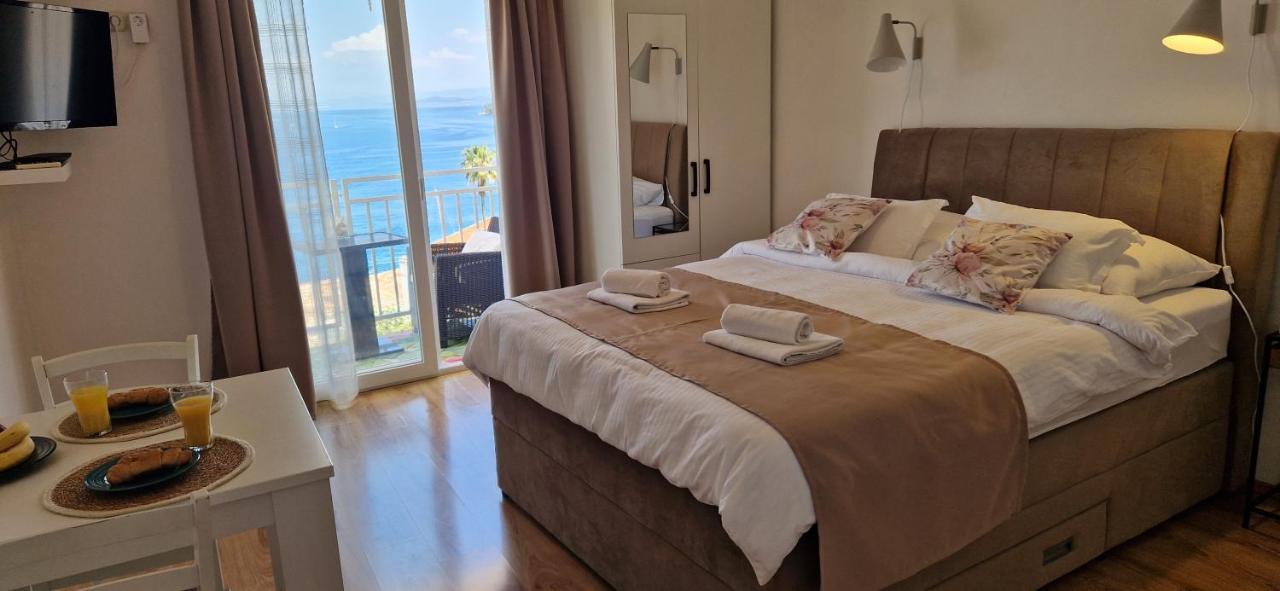 Apartmani Luan Vis Esterno foto