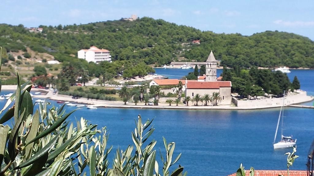 Apartmani Luan Vis Esterno foto